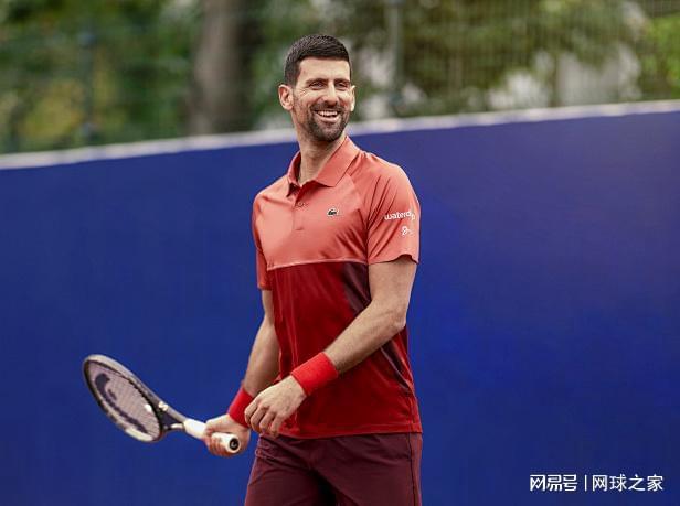 表现出了强 表现出了强